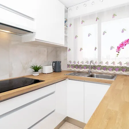 50m Al Mar Διαμέρισμα